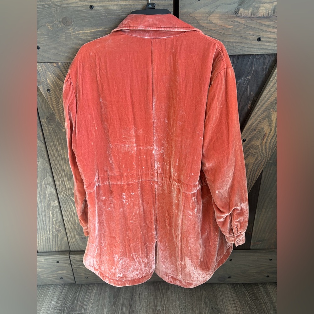 Cinq à Sept Coral Velvet Utility Jacket - Picture 4 of 9